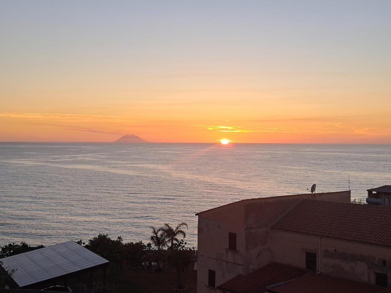Tithouse Tropea Apartamento Exterior foto